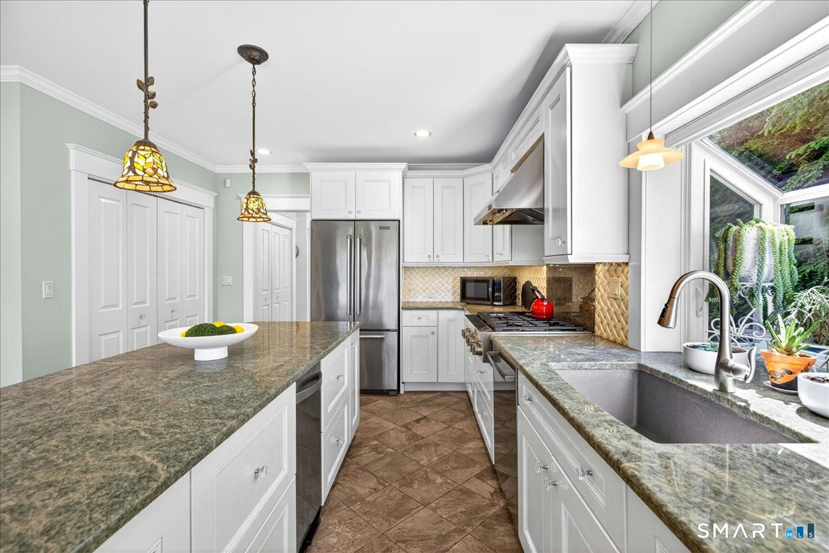 46 Maple Street Milford CT 06460