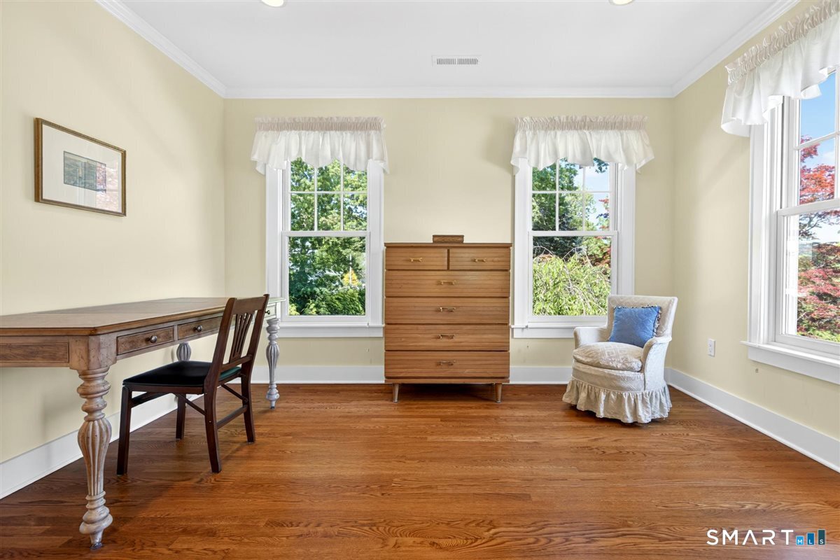 46 Maple Street Milford CT 06460