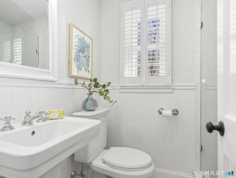7 Walmsley Road Darien CT 06820