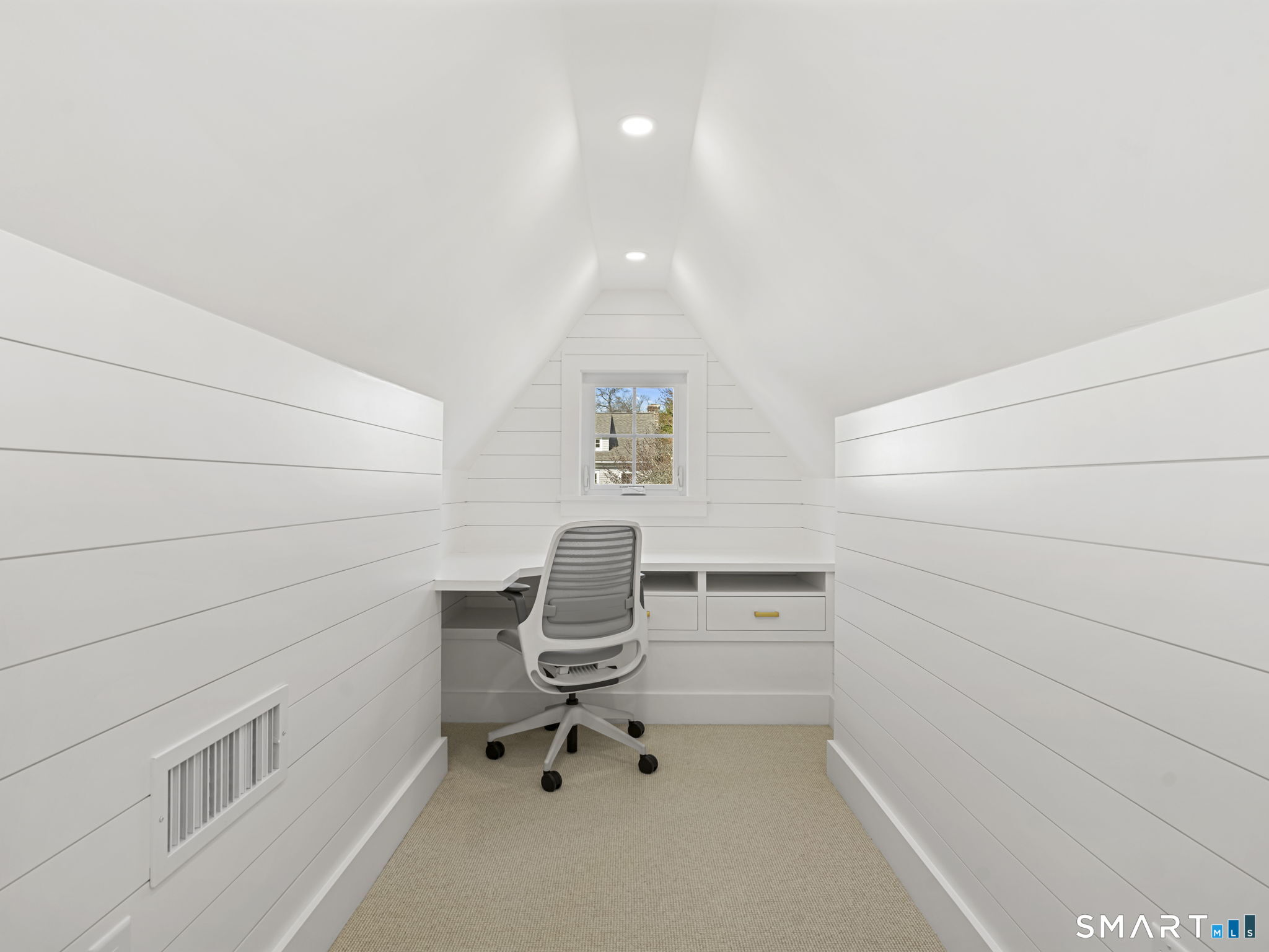 7 Walmsley Road Darien CT 06820