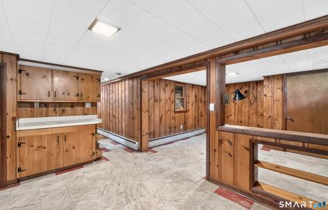 31 Dydo Drive Montville CT 06382