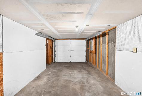 31 Dydo Drive Montville CT 06382