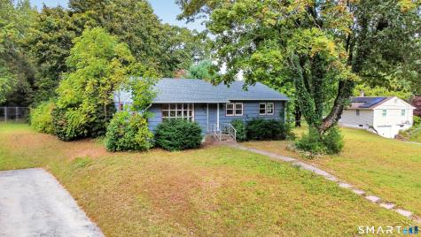 31 Dydo Drive Montville CT 06382