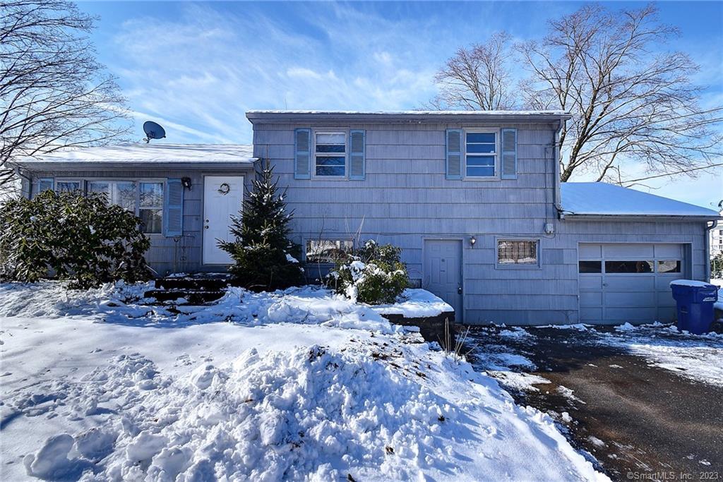 26 Allen Drive South Windsor CT 06074