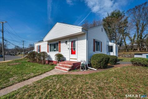90 West Side Drive Hamden CT 06514