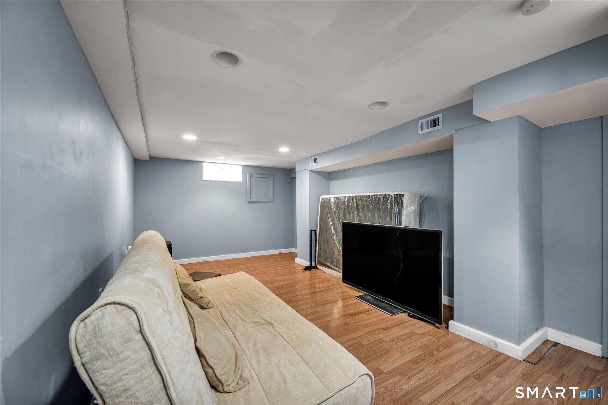 90 West Side Drive Hamden CT 06514