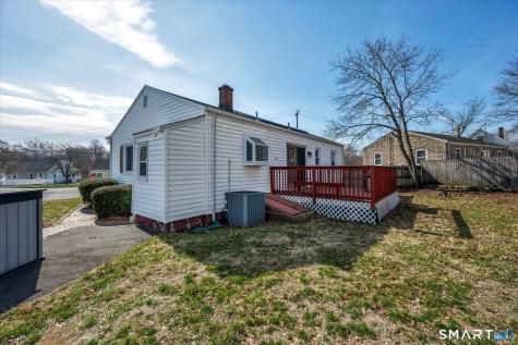 90 West Side Drive Hamden CT 06514