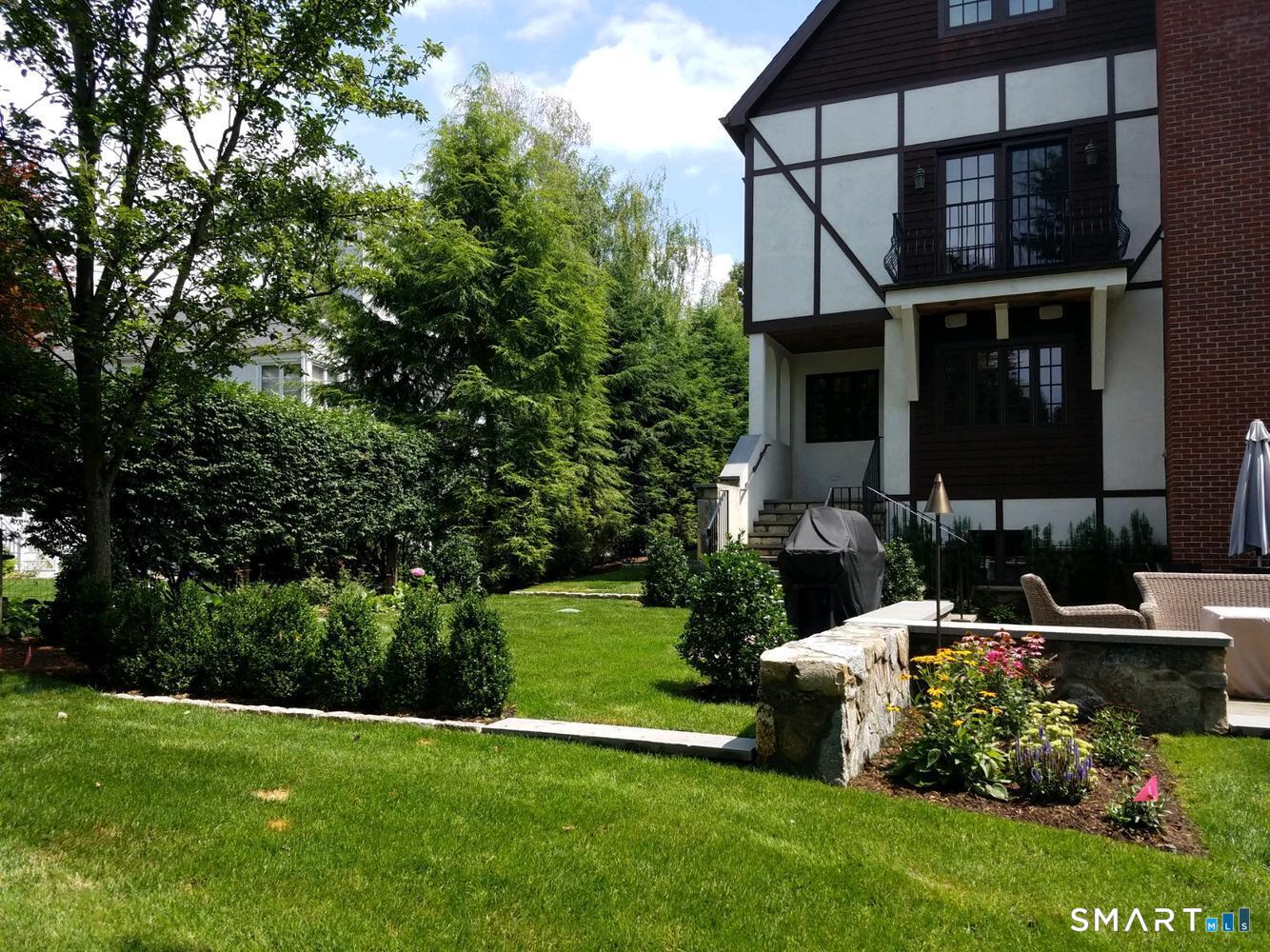 20 Outlook Drive Darien CT 06820