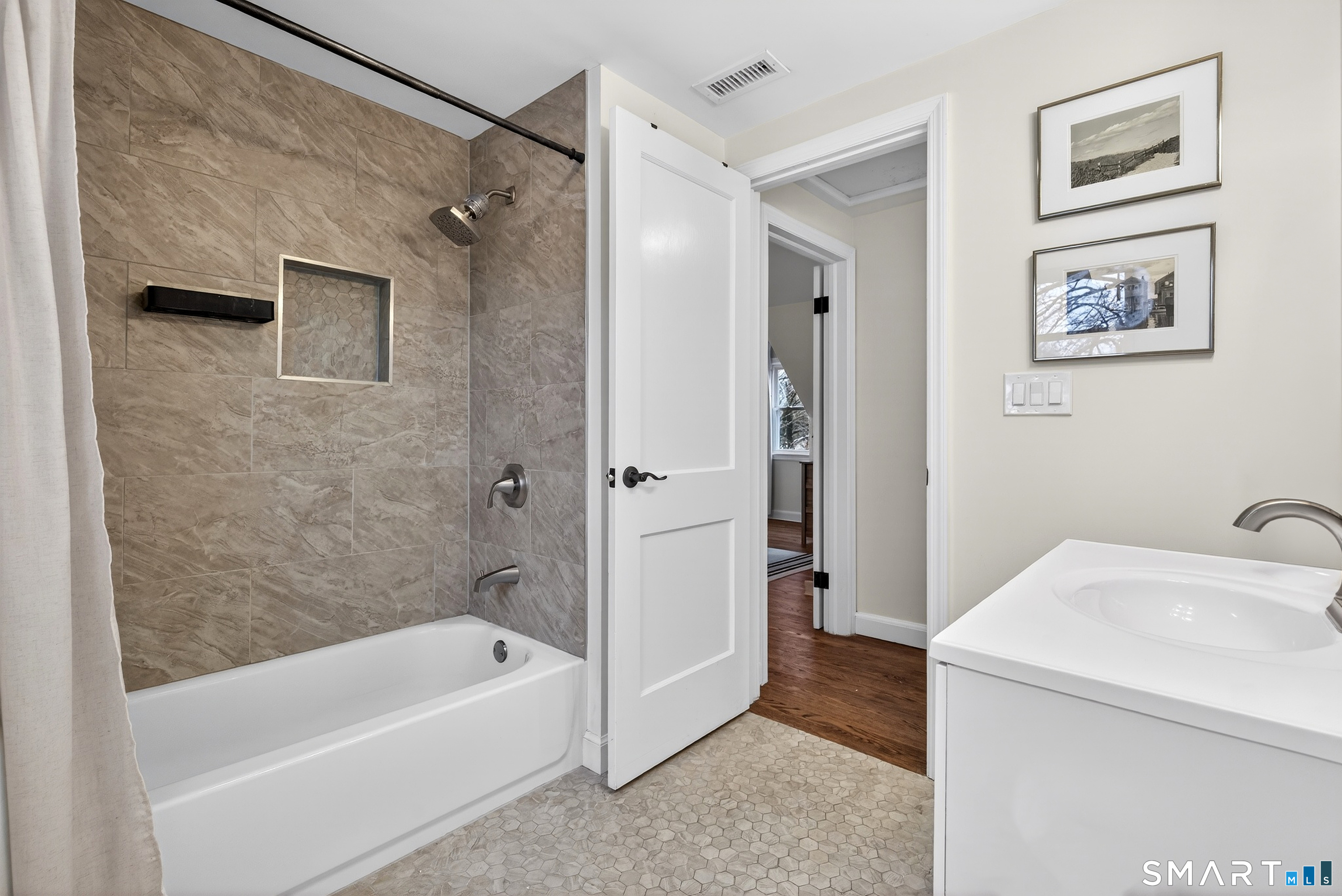 45 Walnut Street Milford CT 06461