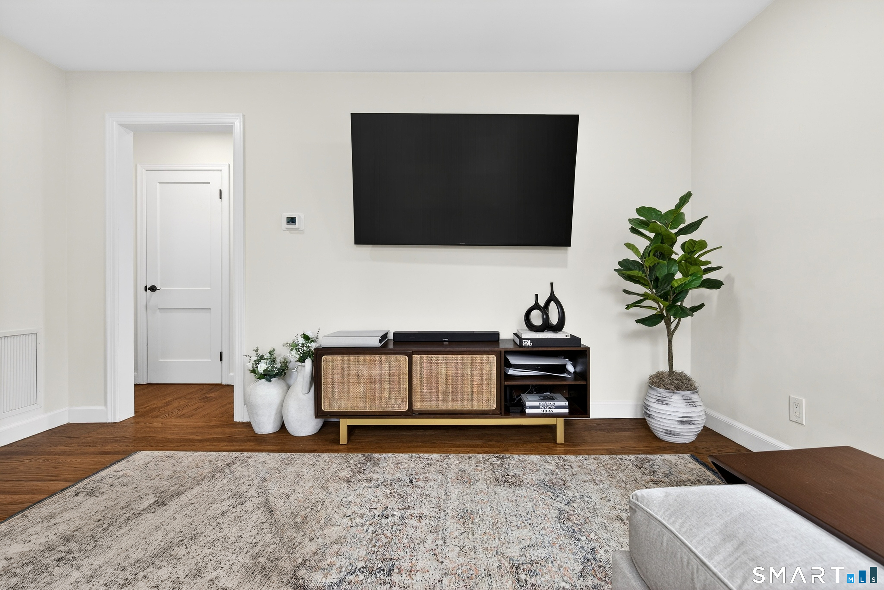45 Walnut Street Milford CT 06461
