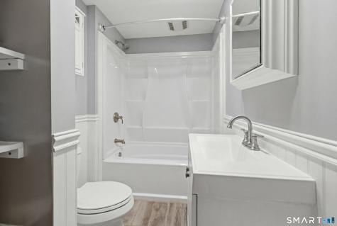 37 North Wawecus Hill Road Norwich CT 06360