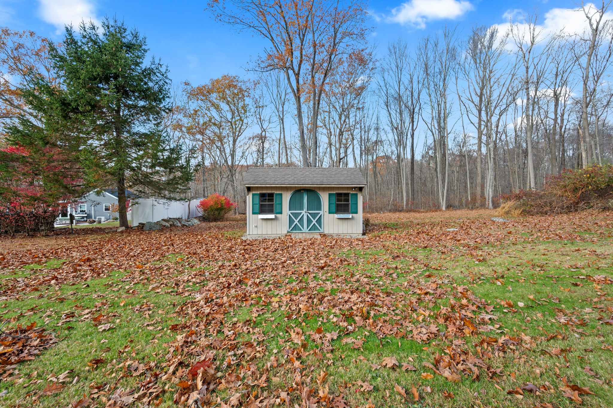 146 Lake Shore Drive Lebanon CT 06249