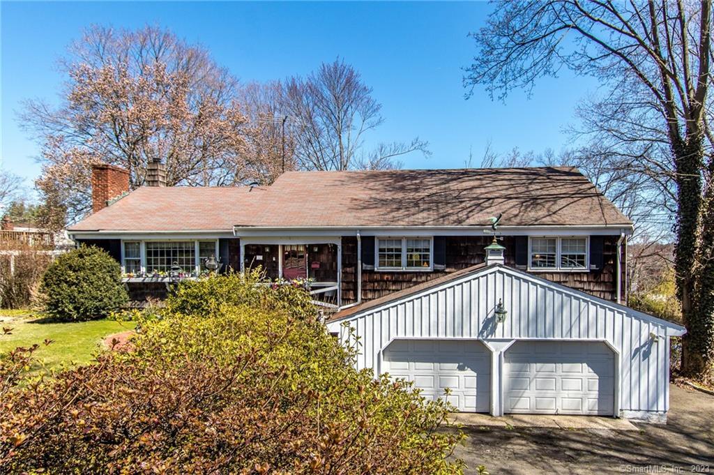 727 Newfield Avenue Stamford CT 06905