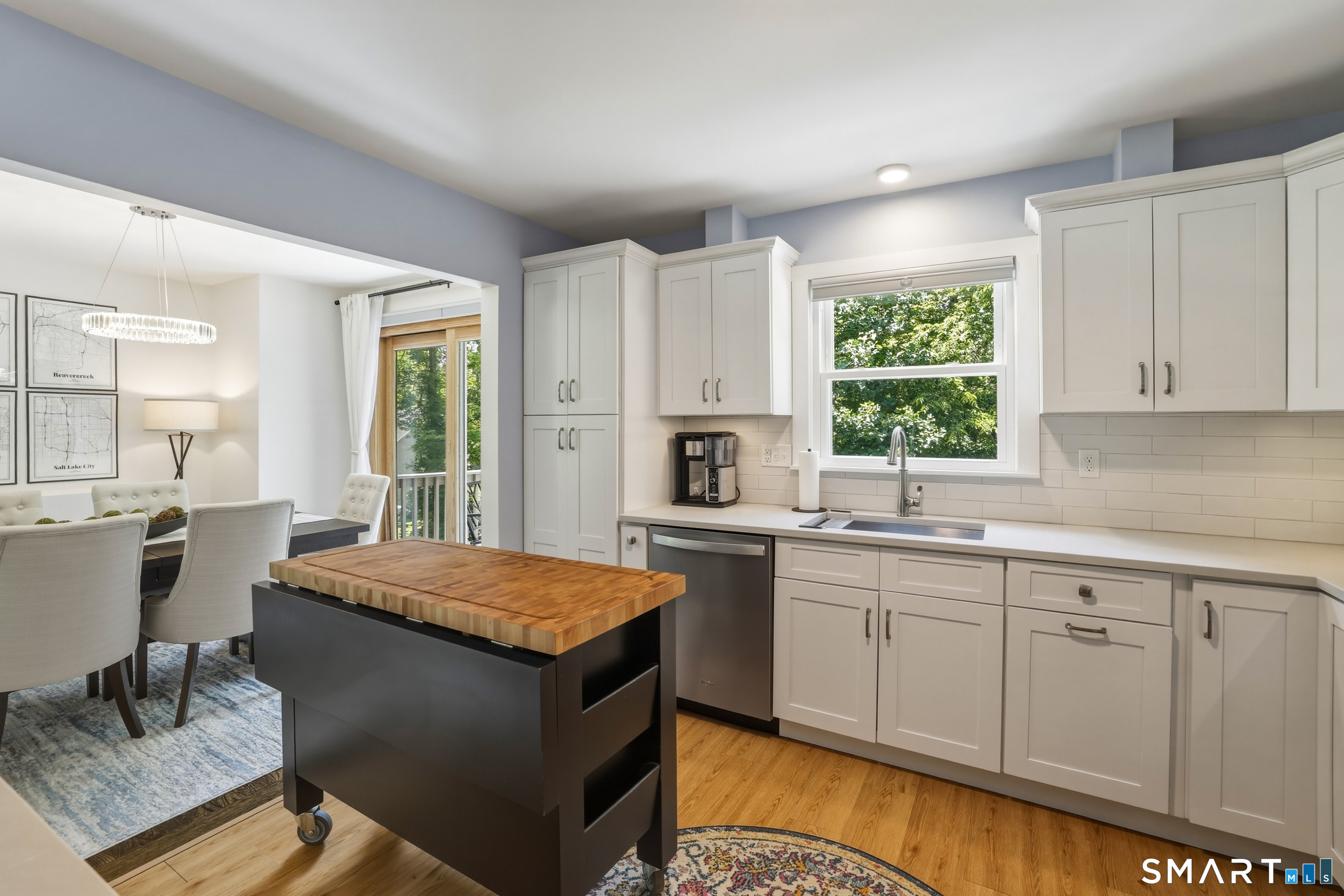 10 Albion Road New Fairfield CT 06812