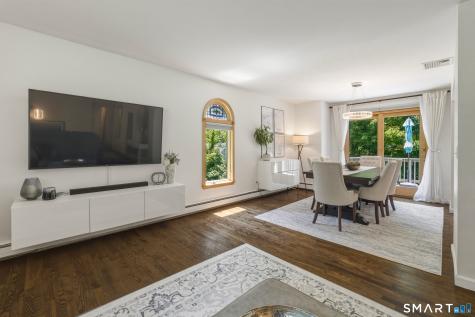 10 Albion Road New Fairfield CT 06812