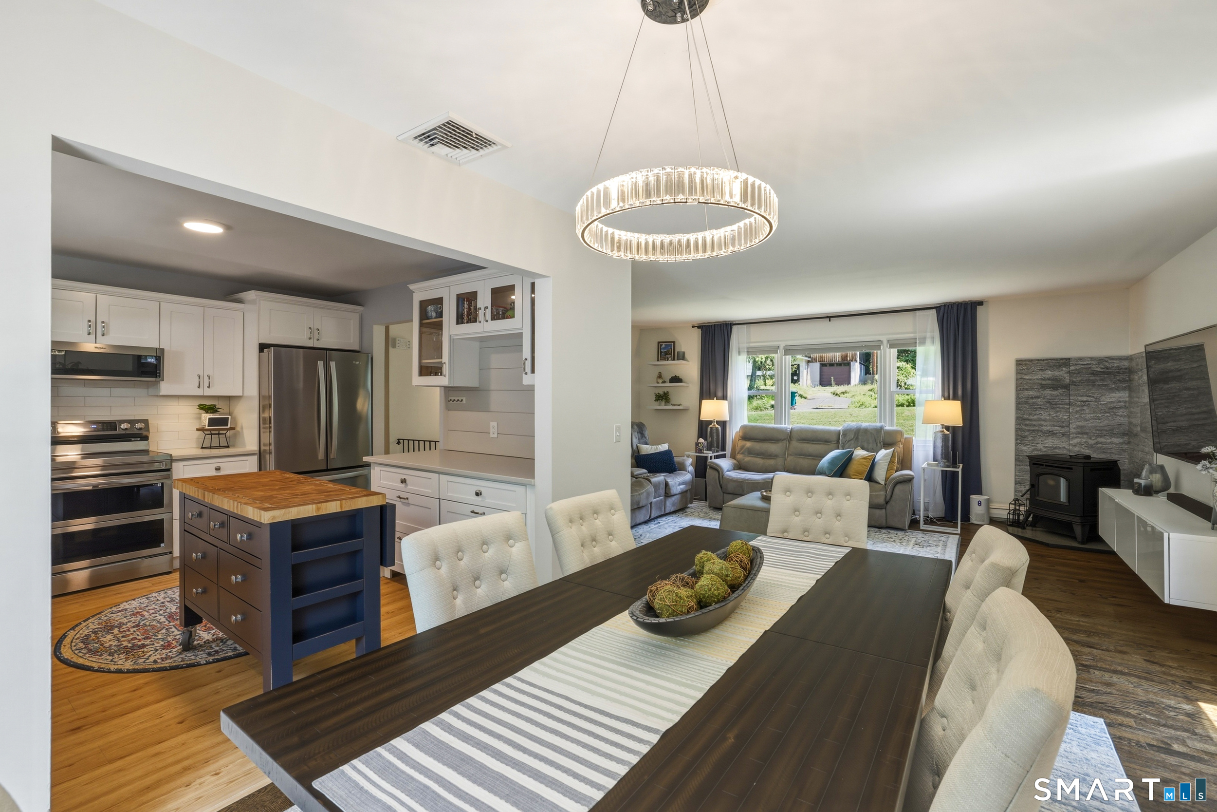 10 Albion Road New Fairfield CT 06812