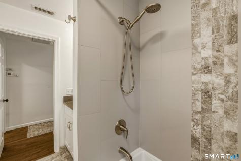 10 Albion Road New Fairfield CT 06812