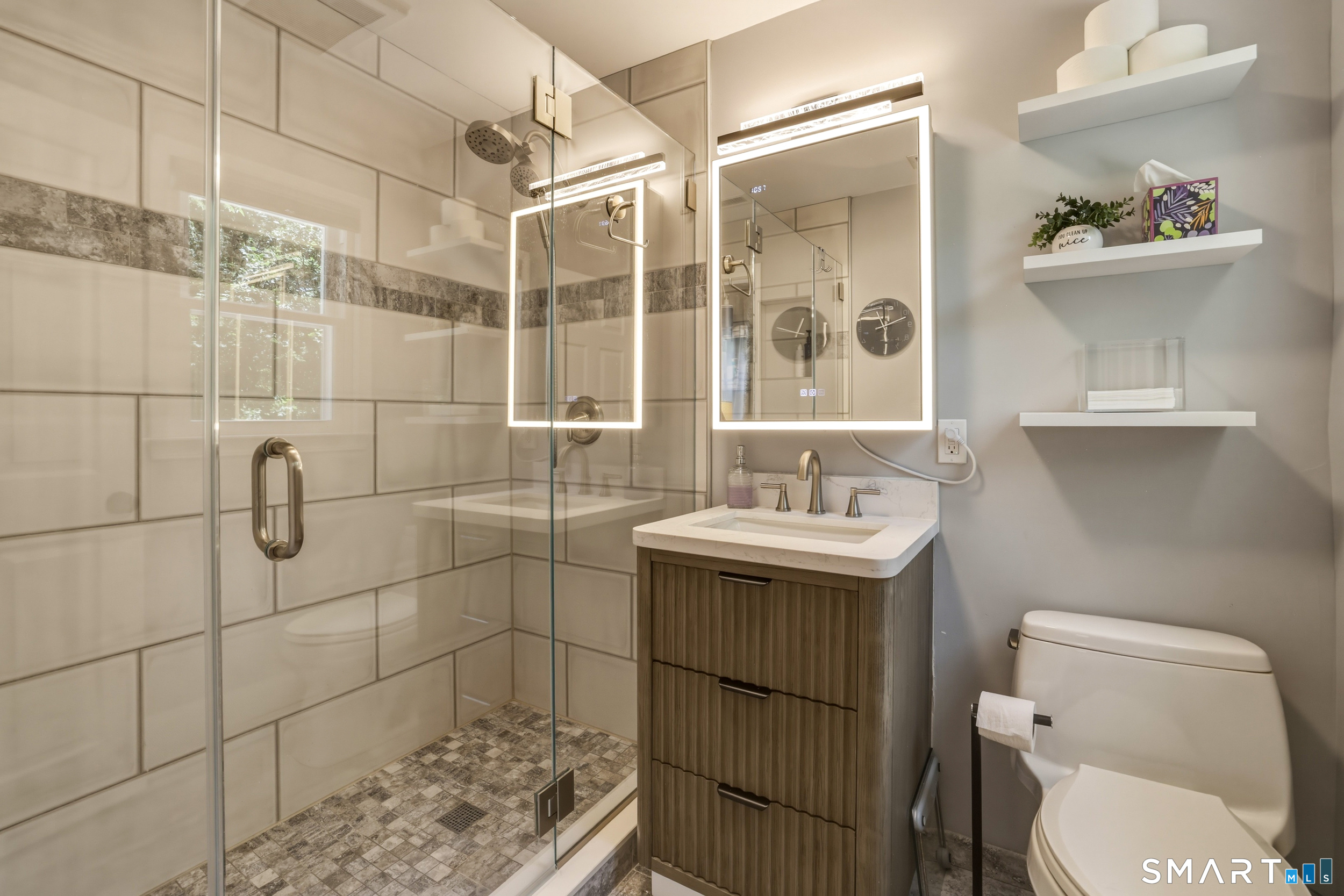 10 Albion Road New Fairfield CT 06812