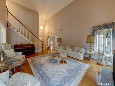 37 Skyview Terrace Manchester CT 06040