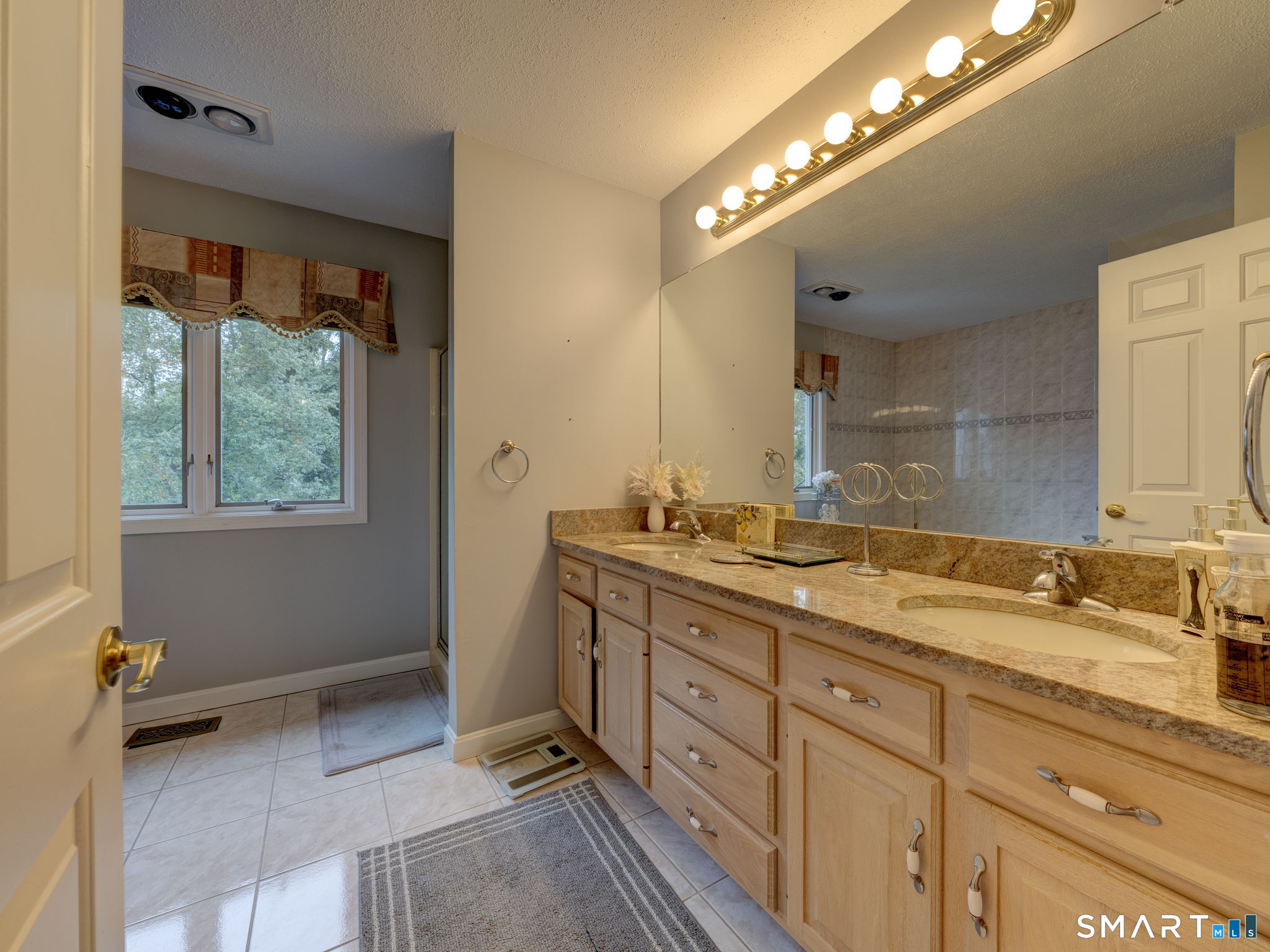 37 Skyview Terrace Manchester CT 06040