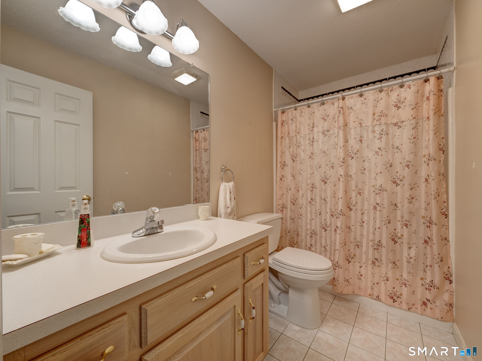 37 Skyview Terrace Manchester CT 06040