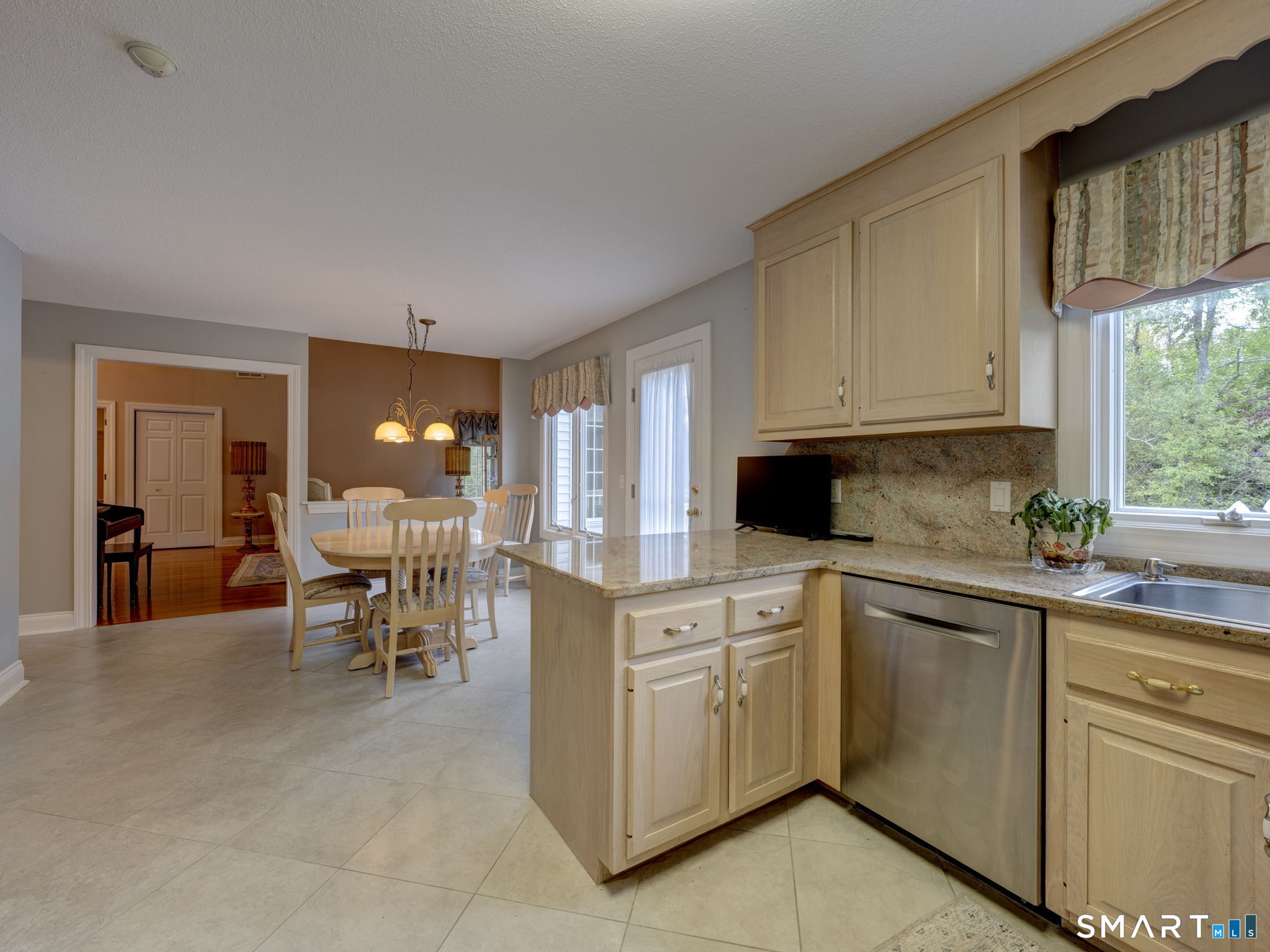 37 Skyview Terrace Manchester CT 06040