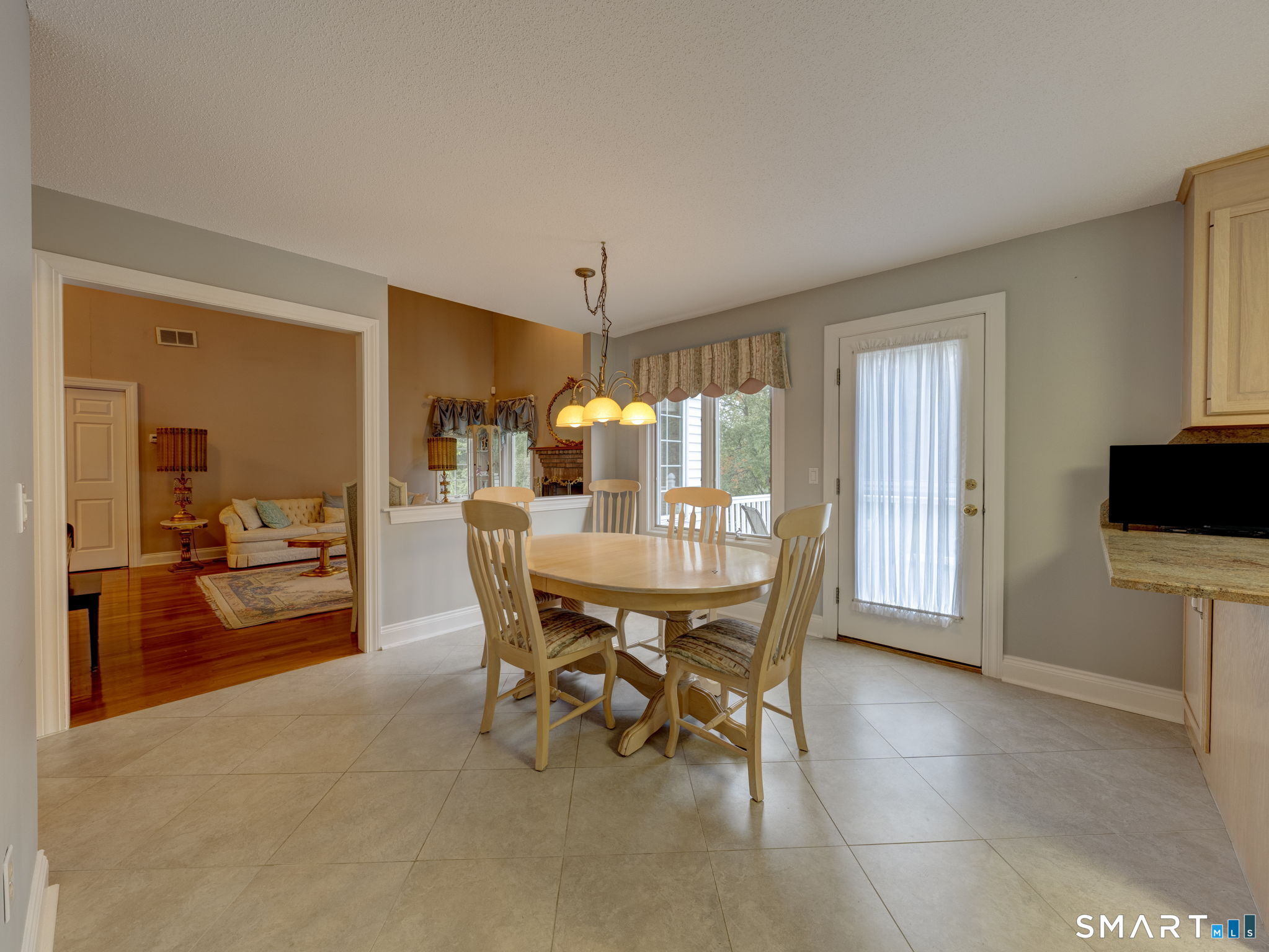 37 Skyview Terrace Manchester CT 06040