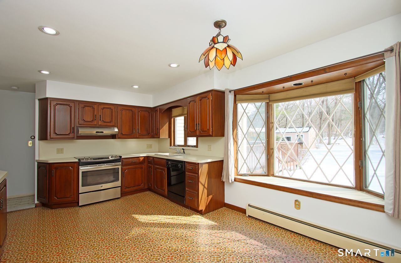 463 Herbert Street Orange CT 06477