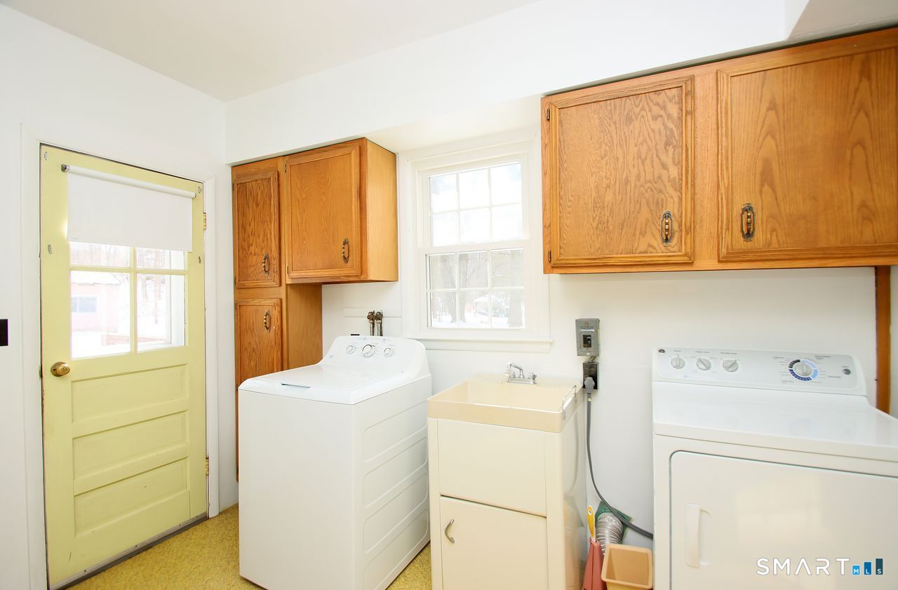 463 Herbert Street Orange CT 06477