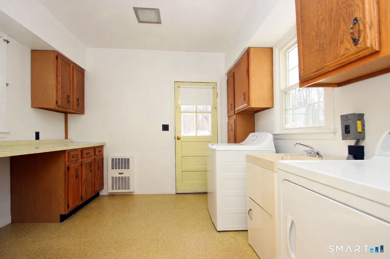 463 Herbert Street Orange CT 06477