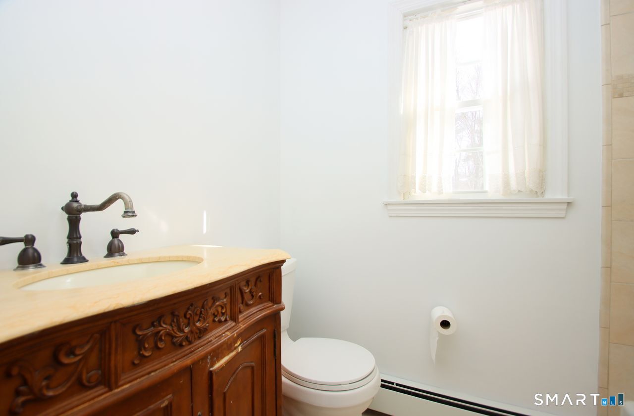463 Herbert Street Orange CT 06477