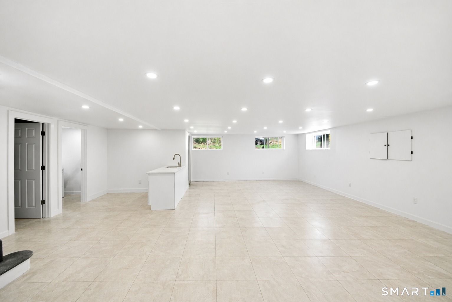 12 Darien Road New Fairfield CT 06812