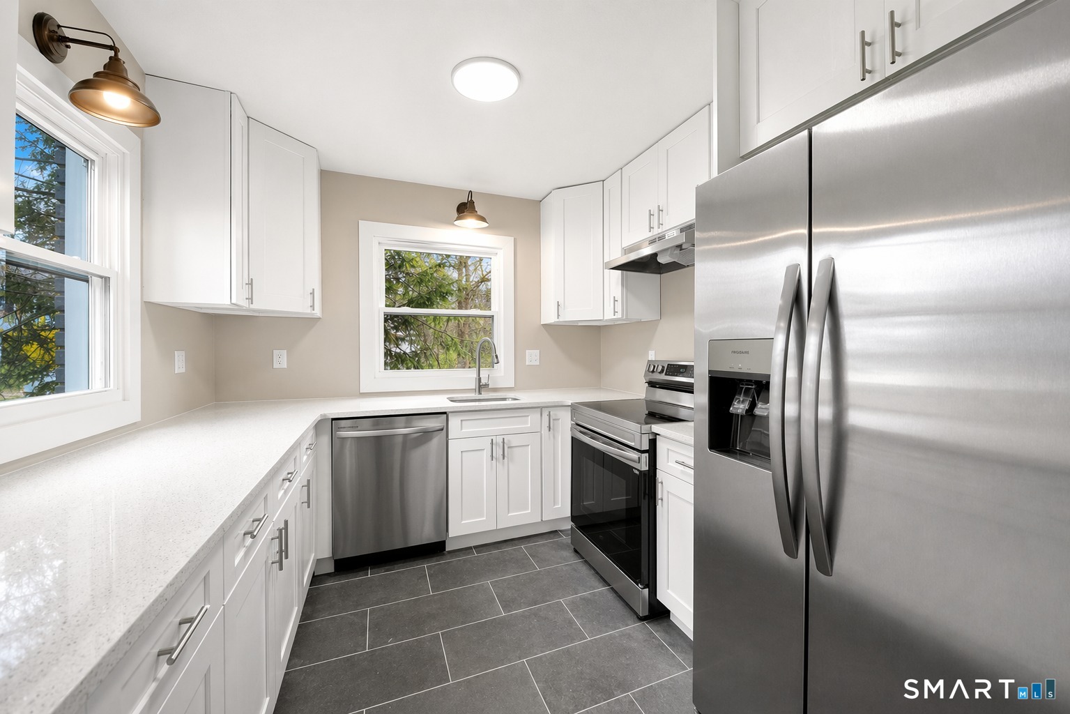 12 Darien Road New Fairfield CT 06812