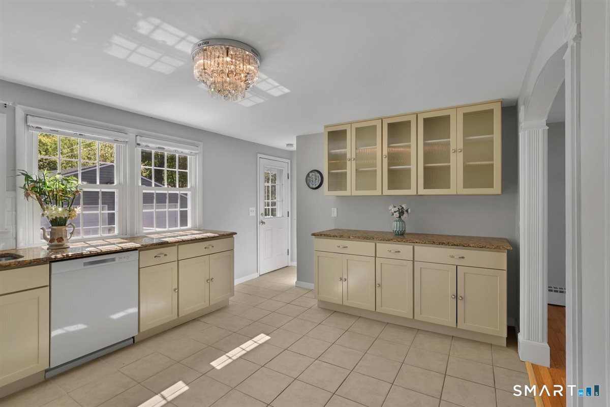 7 Mohawk Drive Farmington CT 06085