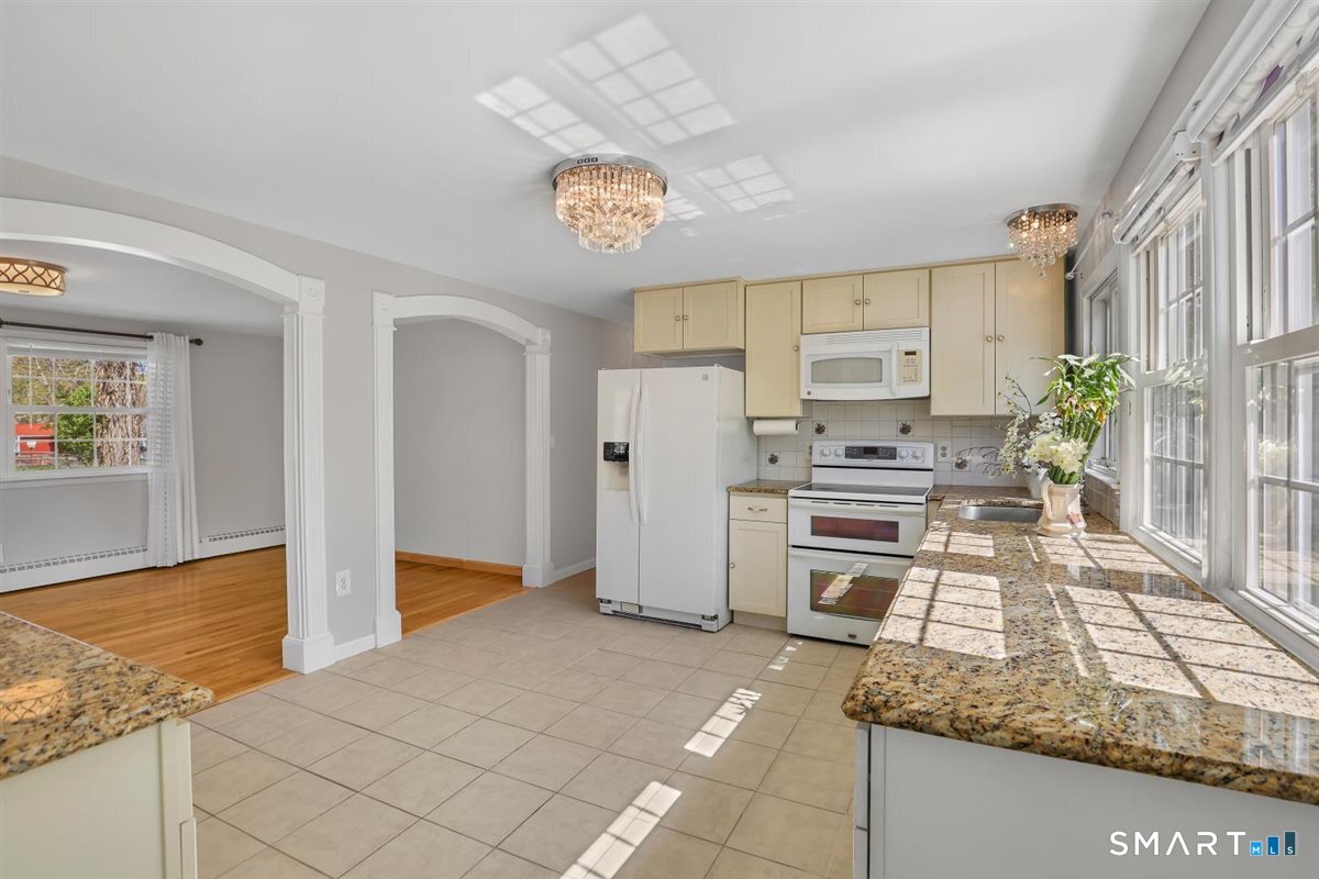7 Mohawk Drive Farmington CT 06085