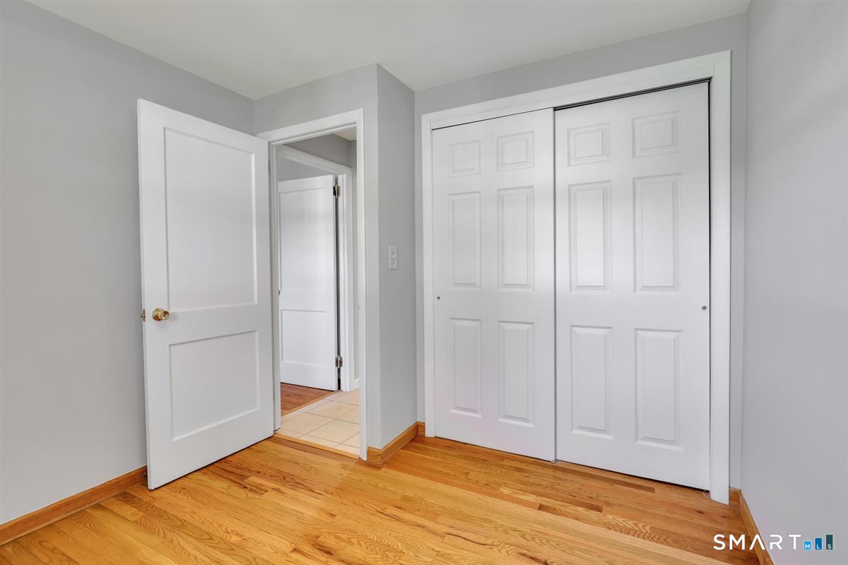 7 Mohawk Drive Farmington CT 06085