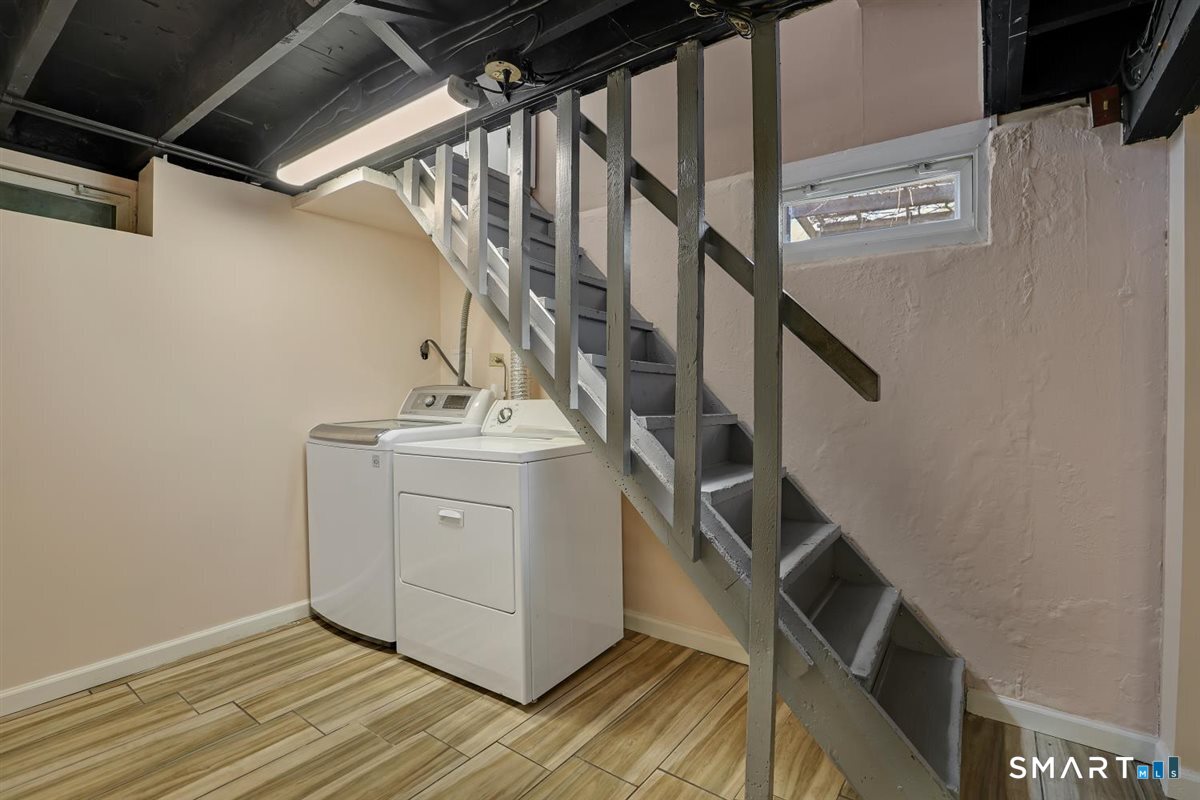 7 Mohawk Drive Farmington CT 06085