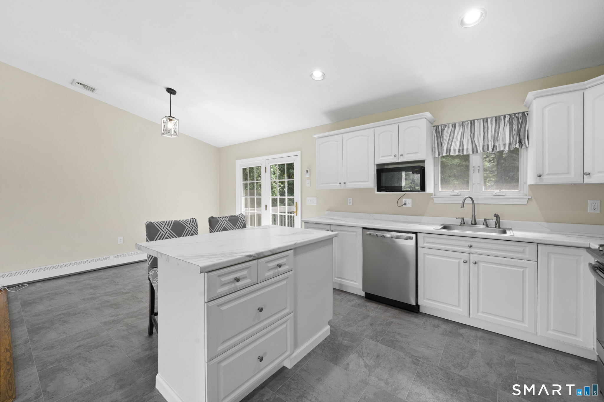 4 Bradley Road Somers CT 06071