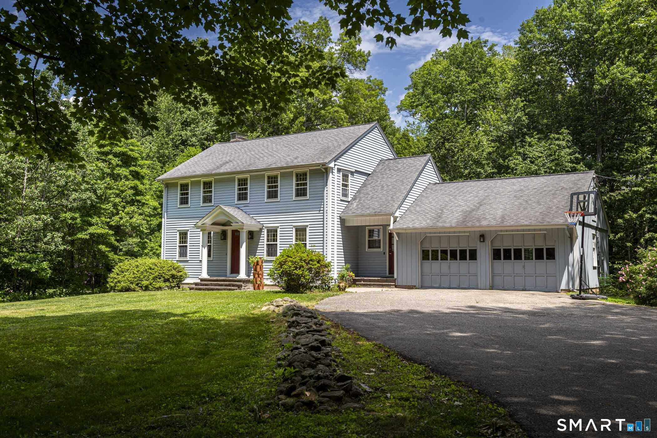 27 West Street Hebron CT 06248