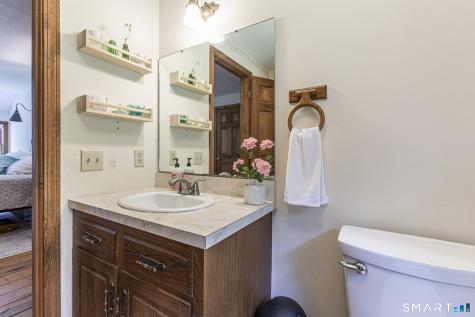 27 West Street Hebron CT 06248
