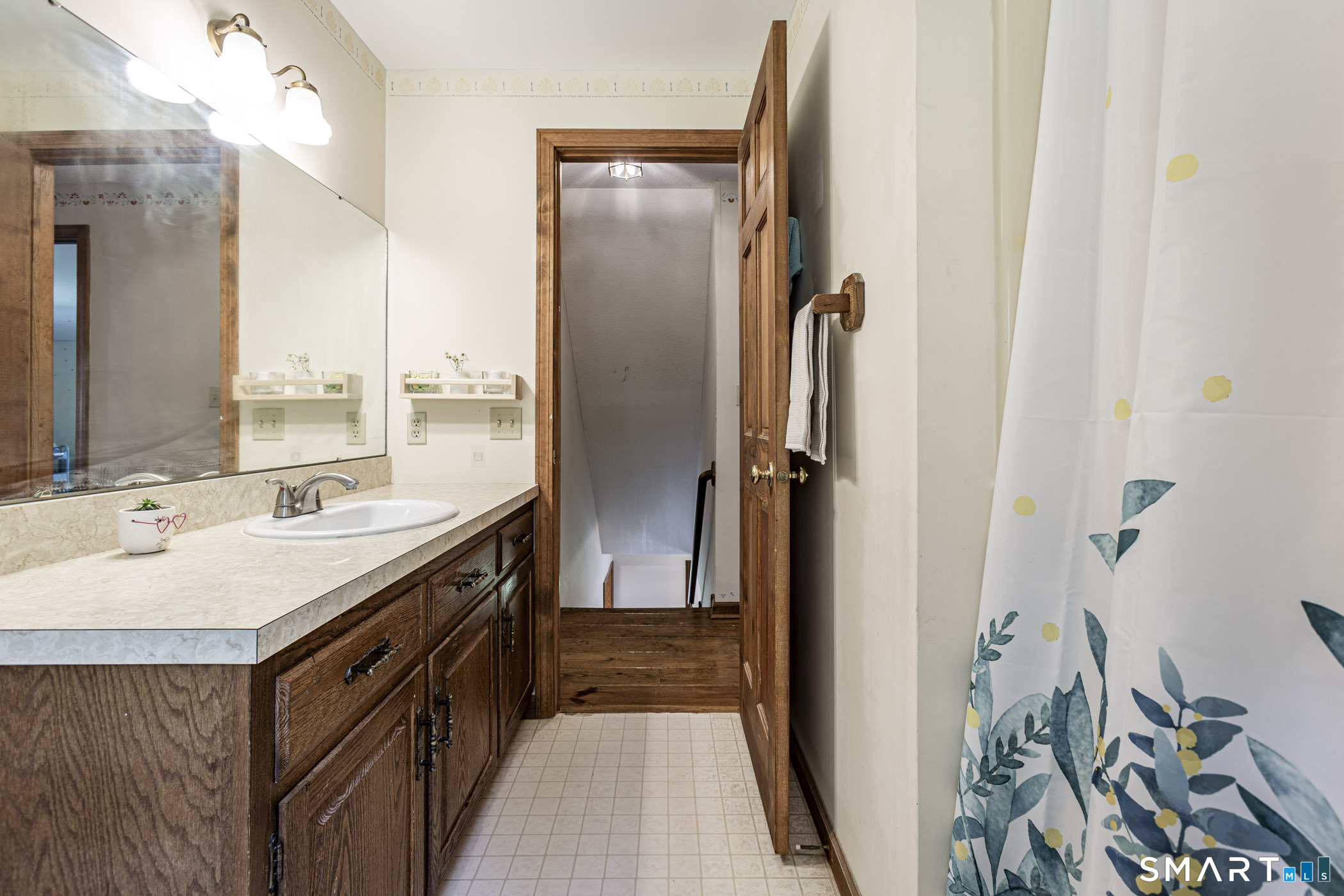 27 West Street Hebron CT 06248