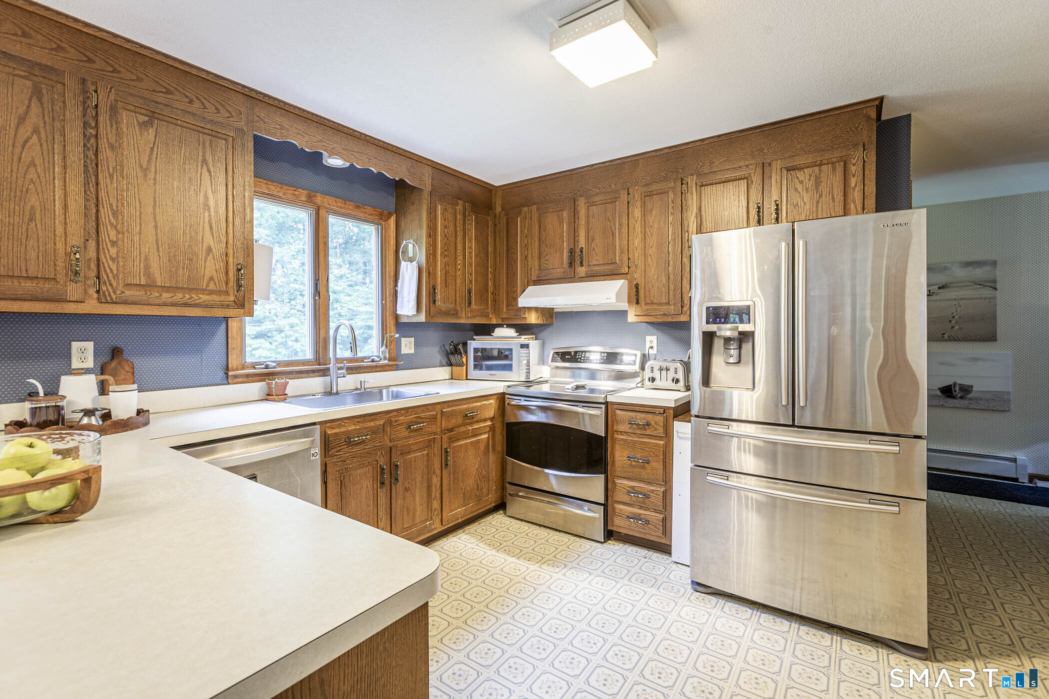 27 West Street Hebron CT 06248