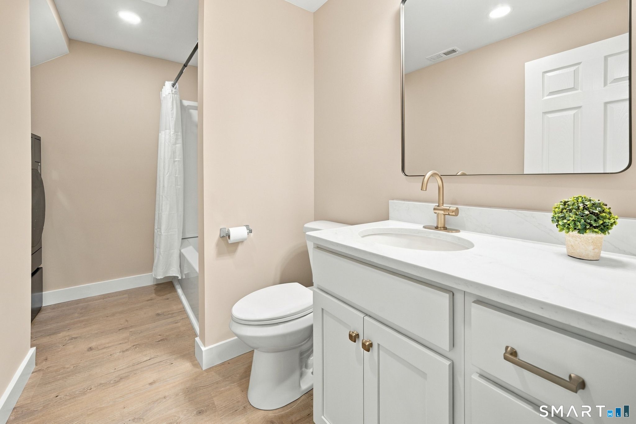 124 Wells Road East Windsor CT 06088
