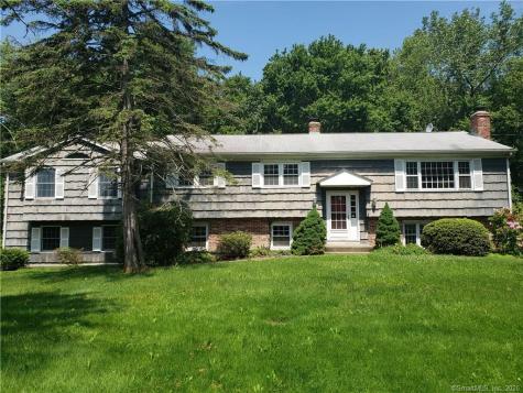 20 Virginia Drive Easton CT 06612