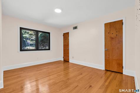 68 Parry Road Stamford CT 06907