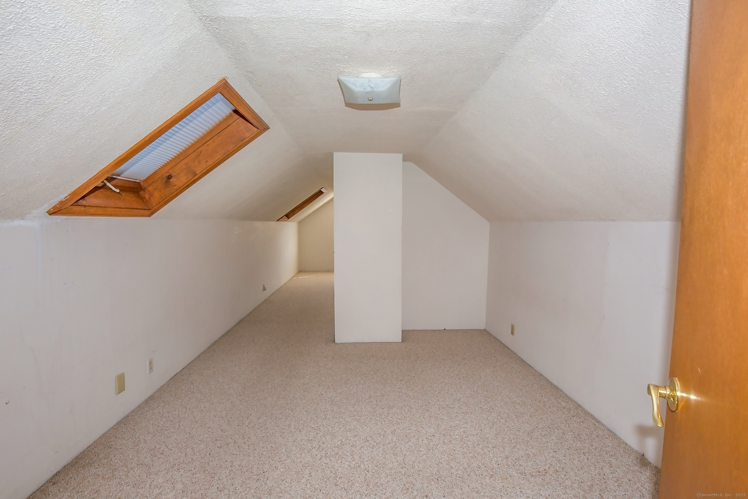 60 South Alhambra Circle Agawam MA 01001