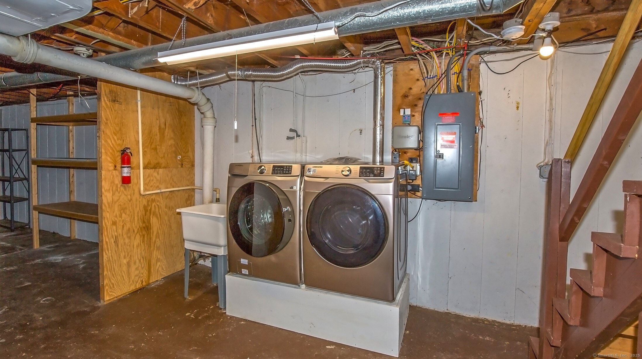 60 South Alhambra Circle Agawam MA 01001