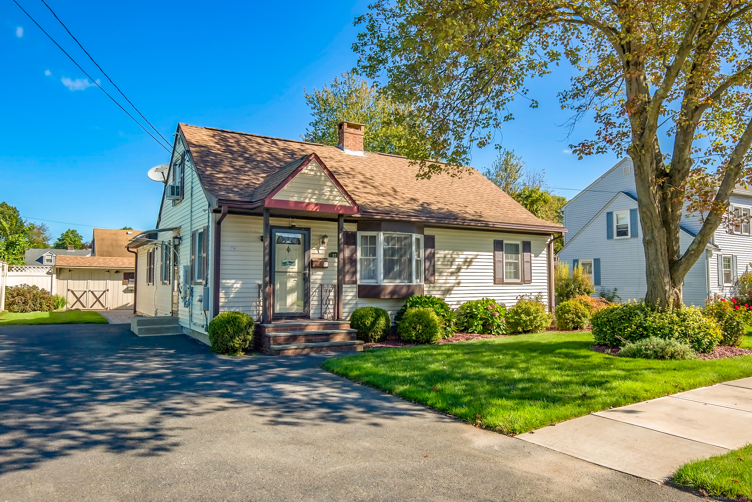 60 South Alhambra Circle Agawam MA 01001