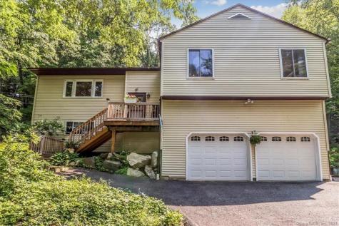 11 Tommys Lane Brookfield CT 06804