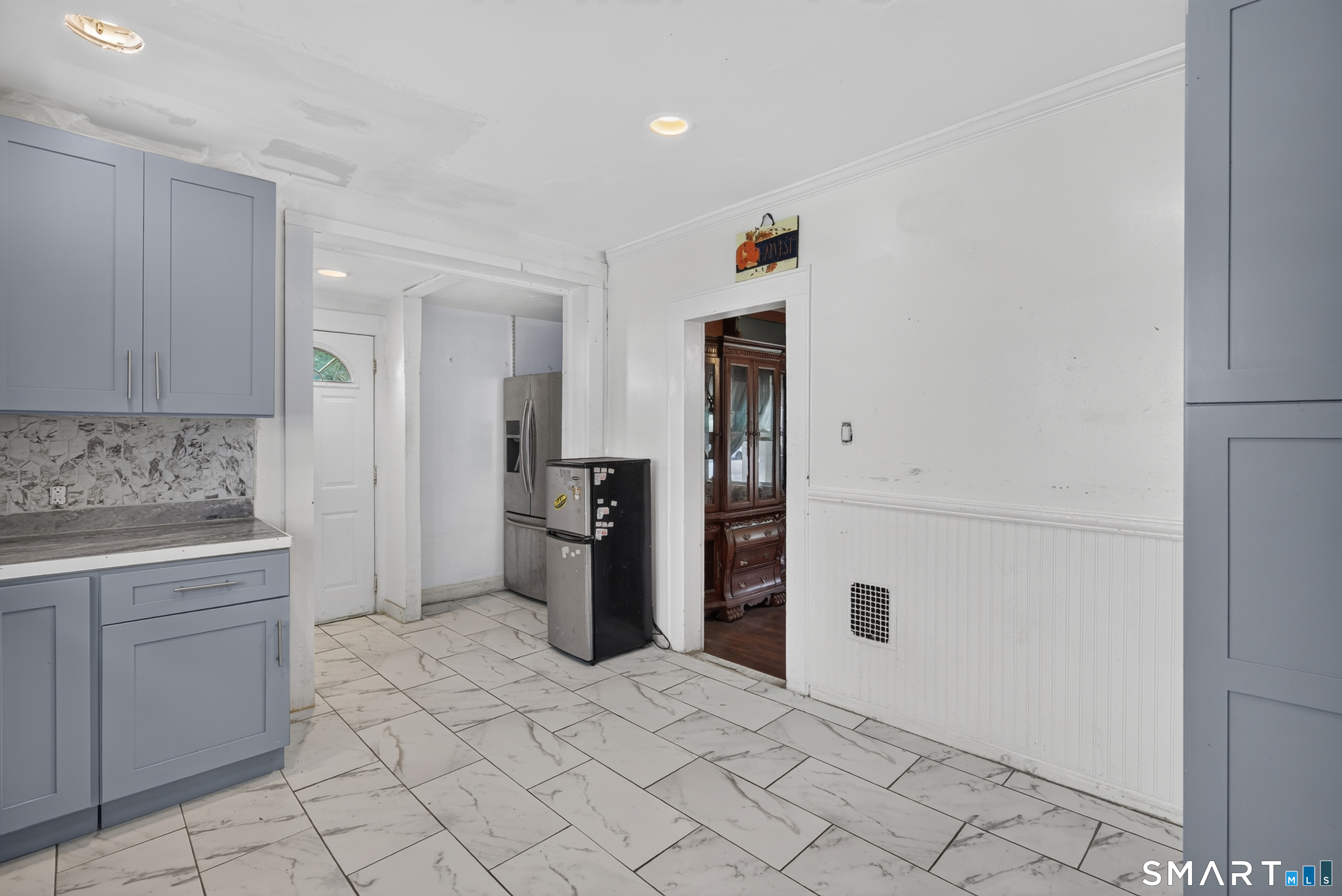 810 Briarwood Avenue Bridgeport CT 06604